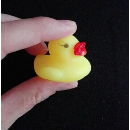 Baby Water Bath Toys Shower Water Floating Rubber Race Squeaky Yellow Ducks Bathing Toys For Baby Children Birthday Gift