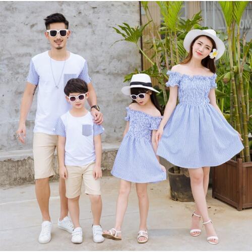 Family matching clothes father mother daughter son mom mommy and me clothes clothing dress couple family look tshirts outfits 43