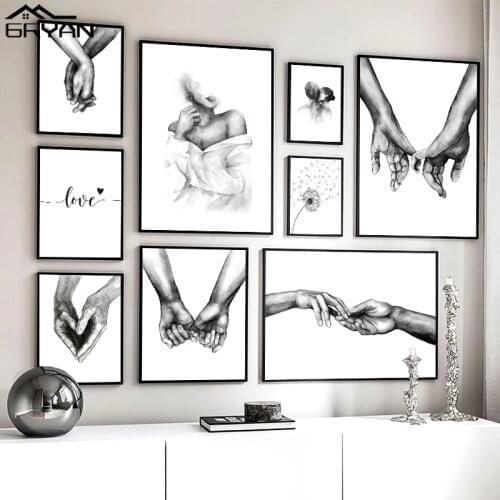 Love Hold Hands Canvas Posters & Prints Sexy Women Black White Sketch Painting Nordic Wall Art Vintage Picture Living Room Decor