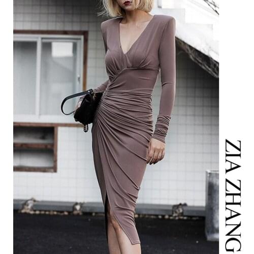 Everyday fashion all-match style V-neck flat shoulder long-sleeved dress High design dress black dress long sleeve dress