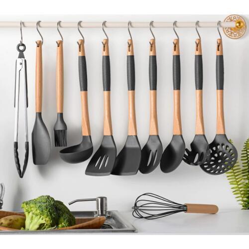 11pcs Silicone Cooking Tool Set Wood Handle Kitchen Accessories Tool Sets Non-stick Cooking Gadgets Spatula Egg Beater Big Spoon