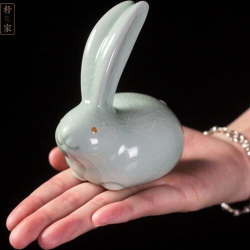 Tea pet ornaments on the rabbit tea table of tinghuai kiln