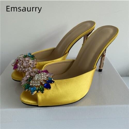 Luxury Satin Crystal Flower Decor Sandals Women Iridescent Metal Petal Thin High Heel Open Toe Rhinestone Runway Shoes Woman