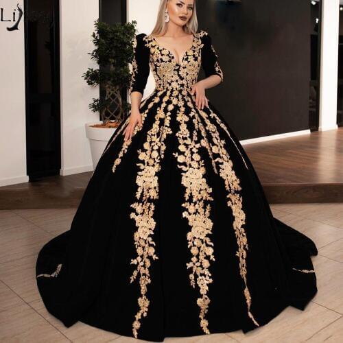 Vintage Puffy Black Evening Dresses With Gold Appliques Lace Ball Gowns Vintage Three Quarter Sleeves Long Prom Gowns
