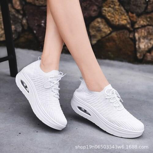 Dropshipping Women Sneakers Spring Shoes Flat Slip on Platform Sneakers for Women Black Breathable Mesh Sock Sneakers Shoes