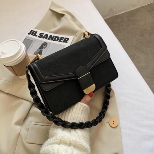 Ladies shoulder bag 2020 new built-in zipper compartment comfortable shoulder strap retro PU party bag ladies small square bag