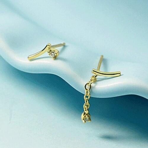 Fashion Design Asymmetric Gold Stud Earrings Charming Water Drop Chain Pendant Earrings Elegant Party Girl Jewelry Gift