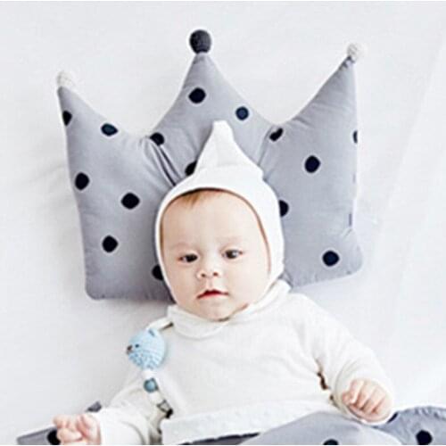Newborn Baby Nordic Ins Head Shaping Pillow Cute Crown Cloud Backrest Cushion 0-1 Years Old Anti-head Correction Pillows Gift