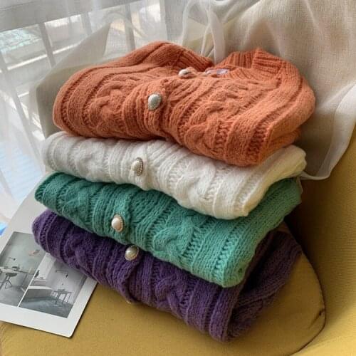 Winter Pearl Sweater Women Pullover Girls Tops Knitting Vintage Long Sleeve Autumn Elegant Female Knitted Outerwear Warm Sweater