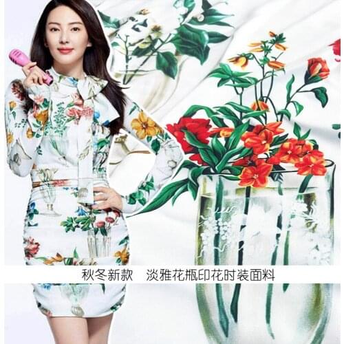 New autumn and winter elegant vase coefficient code printing fabric simulation silk stretch satin fabric polyester cloth