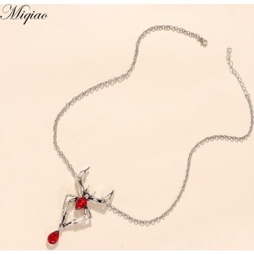 Miqiao Explosion Style Exquisite Spider Pendant Glass Necklace