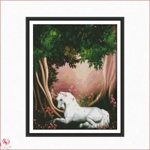 Beautiful Forest Unicorn Cross Stitch Kits Counted Canvasa Embroidery Sets 11CT 14CT DIY Handmade Needlework Home Decoration