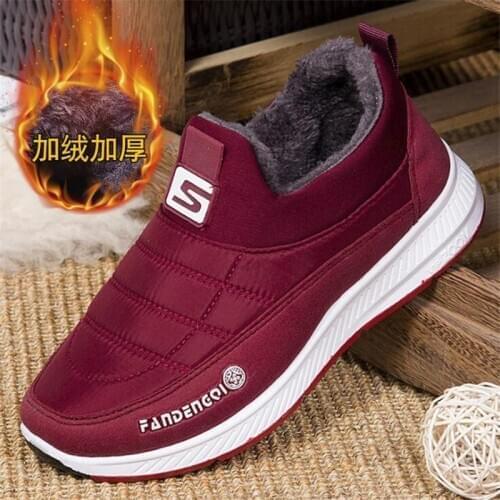Snow Boots Women Shoes Warm Plush Fur Ankle Boots Winter Female Slip on Flat Casual Shoes Waterproof Ultralight Footwear