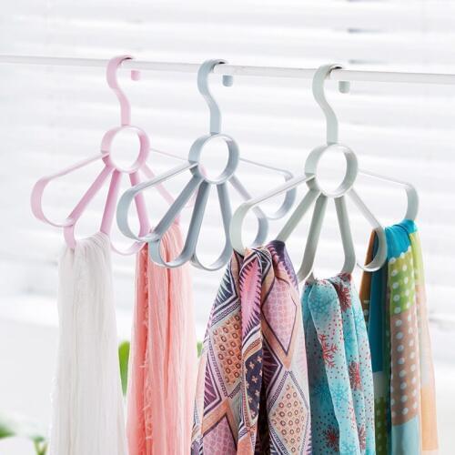 TAROOHOME Clothes Hangers