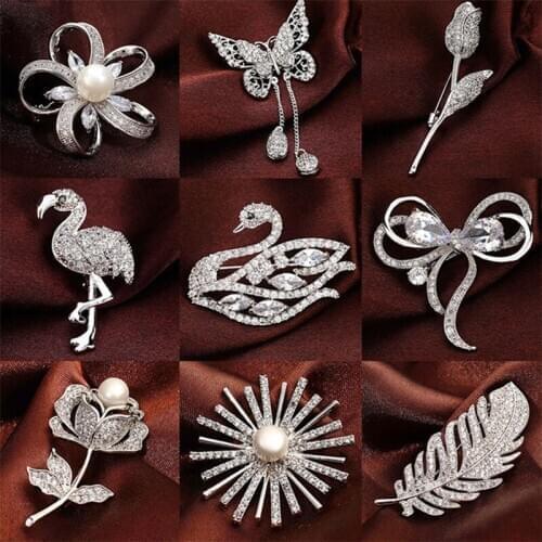 New Charming Zircon Flamingo Brooch Lapel Pin Kawaii Animal Shape Badge Woman Clothing Scarf Decor Jewelry