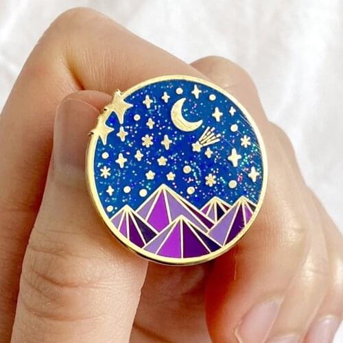 The Starry Night Peak Meteor Enamel Brooch Pin Backpack Hat Bag Collar Lapel Pins Badges Women Mens Fashion Jewelry Accessories