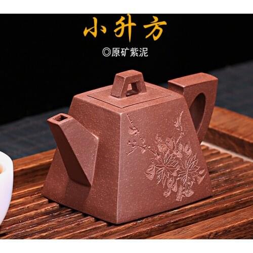 Fan Pengxuan, an authentic agent of handmade teapot and tea ware craftsmen