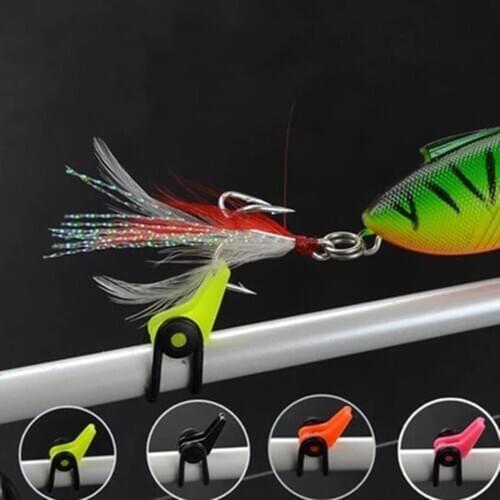 5 Pcs/Lot Plastic Fishing Hook Keeper Holder Mini Hooks Keeper For Fishing Rod Pole Lures Bait Safety Holder Fishing Accessories