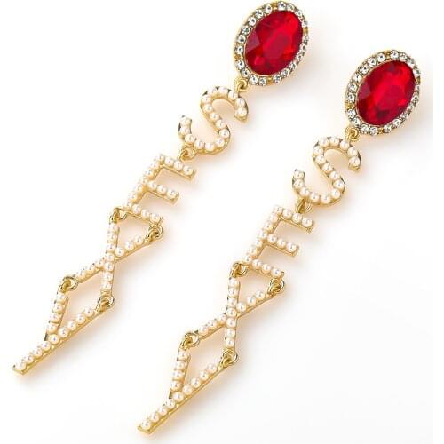 Fashion Metal Rhinestone Imitation Pearl Letters SEXY Earrings Womens Creative Popular Dangle Earrings Party Accessories