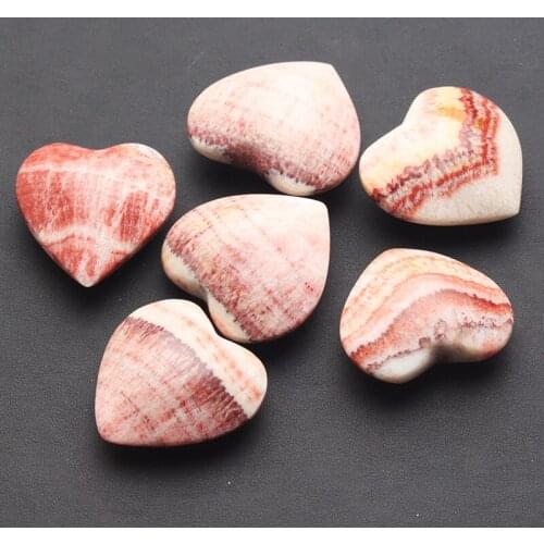 Natural Red Texture Stone Crystal Heart Quartz Crystals Pork stone Heart-shape palm stone Mineral Specimen reiki Healing 1pcs