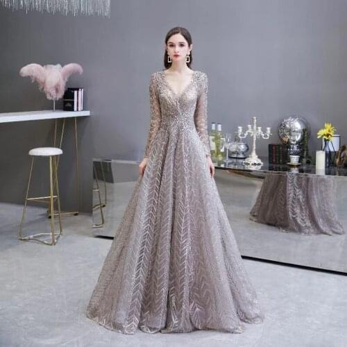 Dubai Luxury Evening Dress 2021 Gorgeous Long Sleeves V-Neck Full Lace Pleated Beaded Crystal Handmade Formal Party Gown LE4037