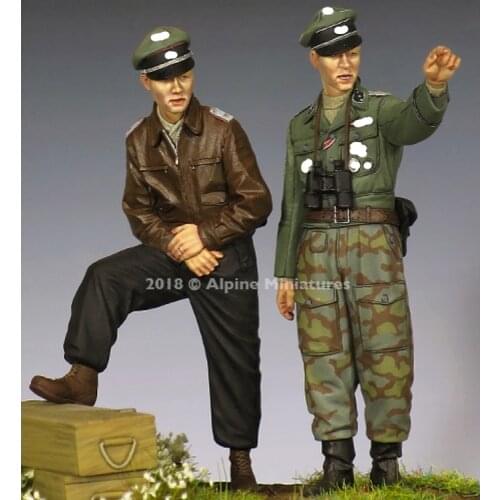 1/35, Officers 44-45 Set, Resin Model Soldier GK, World War II military theme, Unassembled and unpainted kit