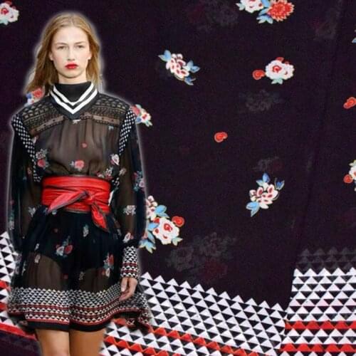 Half Meter High Grade Fashion Black Bottom Geometric Flower Chiffon Fabric For Dress Shirt Ladys Garment Sewing Tissue T1600