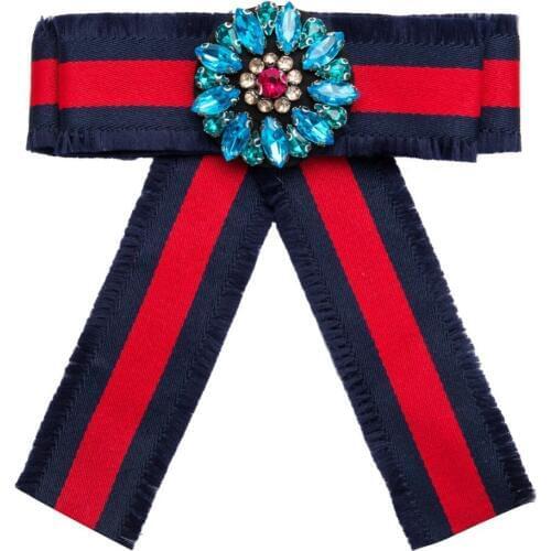 Popular Jewelry Accessory Fabric Ribbon with Blue Crystal Rhinestone Stone Flower Design Brooches Pins For Women Female EH7741