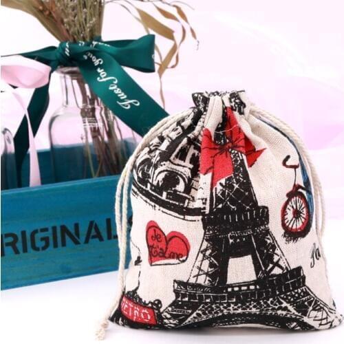 5pcs/lot Black Tower With Red Heart Cotton Bags 14x16cm Popular Handmade DIY Jewelry Woman Sock Gloves Packing Linen Pouches