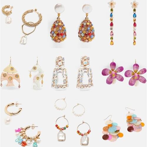 KOMi BUY ONE GET GIFT Contact us remark Twinkling Crystal Sea Shell Pearl Coral Earrings Flower Animal Pineapple Jewelry B10212