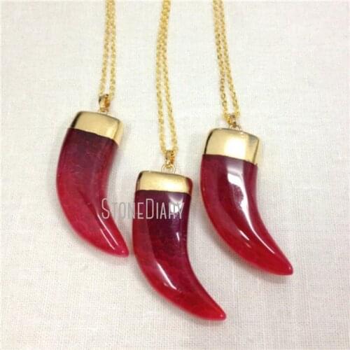 H-QN108 Hot Pink Agat Onyx Horn Tusk Pendant Necklace Gold Color