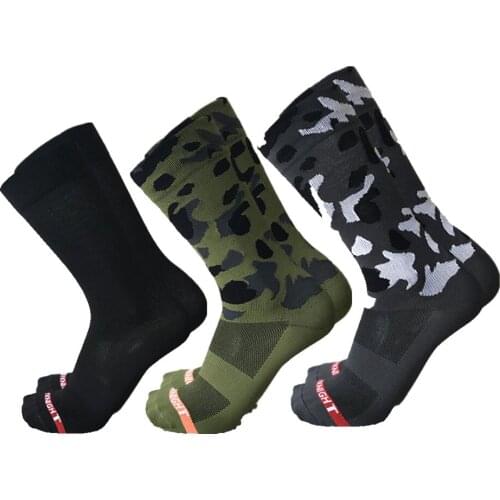 SKY KNIGHT New Olive Green Camouflage Professional Outdoor Compression Running/Riding/Cycling Socks Unisex Sports Bike Socks