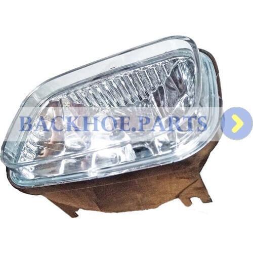 Front Light 84306271 for Case Tractor SR130 SR175 SR210 SR240 SV185 TR270 TV380