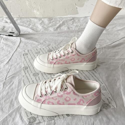 2021 Womens Shoes Canvas Shoes Fashion Solid Color Pattern Sneakers Personality Outer Wear Low-cut Womens Vulcanized Shoes