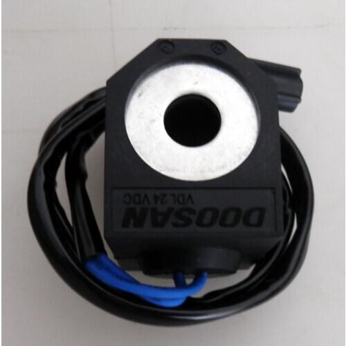 Excavator accessories, suitable for: Doosan DH150-7 / 220-7 pilot solenoid valve coil, Daewoo 225-7 walking fast slow gear