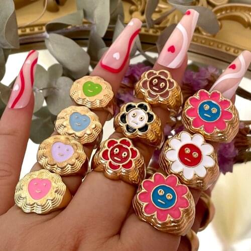 Chunky Cute Smile Face Rings for Women Golded Metal Multicolor Enamel Heart Flower Smiley Ring Sweet Fashion Fine Lucky Jewelry