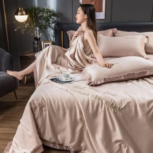 New Air conditioner is summer ice silk summer cool quilt core washed silk summer thin spring and autumn quilt