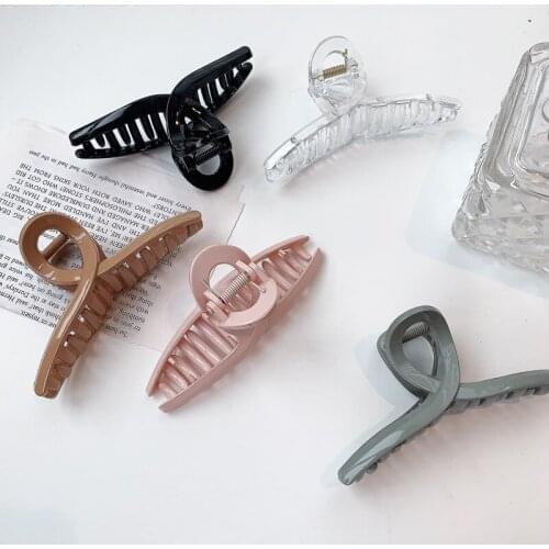 Simple Hollow Out Geometric Hair Claw Ladies Elegant Hair Accessories Cross Crab Bath Clip For Women Fashion Girl Headwear