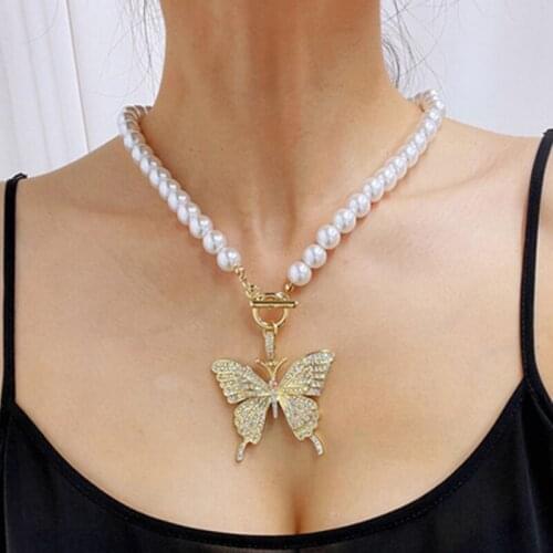 One Piece Gold Silver Color Goth Butterfly Pendant Necklace For Women Shiny Pearl Chain Fashion New Design Jewelry Party Gift