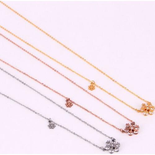 Famous Stainless Steel Love Crystal Zircon snowflake Flower Pendant Necklace Rose Gold Color Women Girl Xmas Party Gift