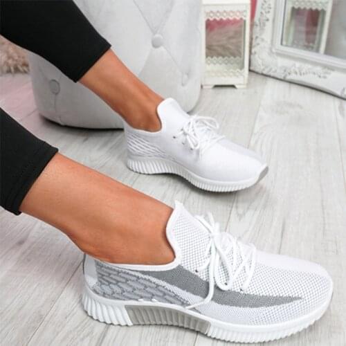 Woman Sneaker Ladies Comfortable Up Womens Breathable Vucanized Flat Women Casual Lace Female Fahsion Walking Shoes Plus Size