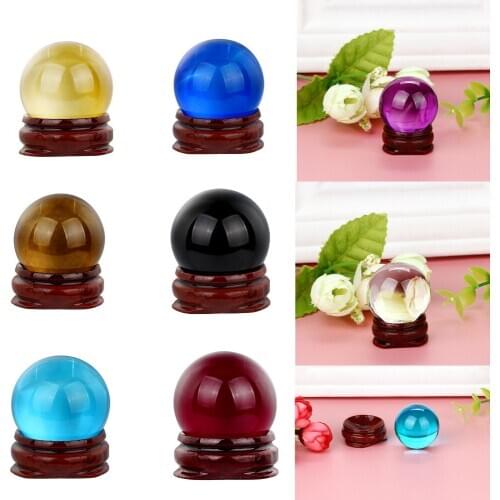 Hot sell New 30mm Natural Quartz Magic Crystal Ball Healing Ball Sphere And Stand Travel Take Pictures Decorative Balls