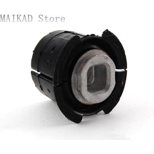 Rear Subframe Bushing Rear Axle Support Bushing for BMW E81 E82 E87 E88 116i 118i 120i 125i 128i 130i 135i 116d 118d 33312283382