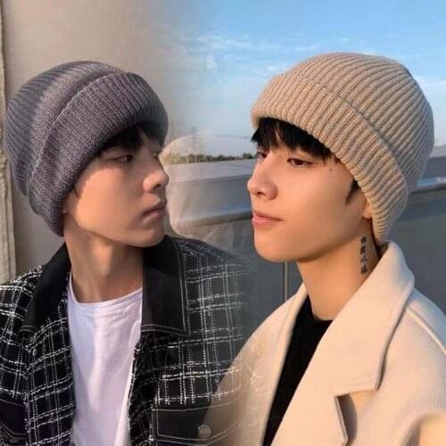 Winter Beanie Hat For Men 2021 New Fashion Solid Cap Tees Sports Autumn Casual Keep Warm Multi-color Simple Grey Preppy Style