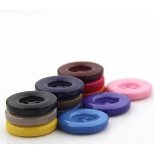 100 pieces 15mm-23mm candy 4 hole resin buttons Big round edge buttons for clothing DIY garment buttons by hand