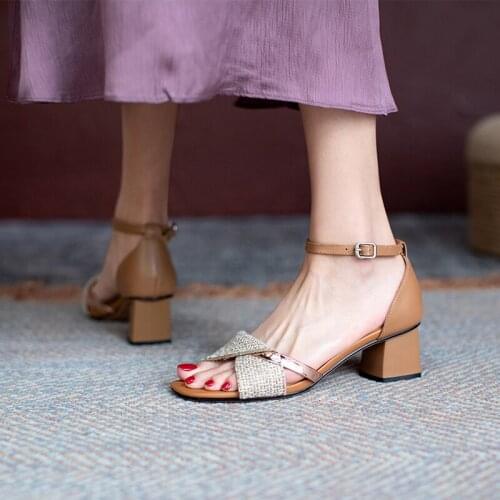 Summer New Sandals Women 2021 Low -Heel Fashion Genuine Leather Women Summer Shoes Women Sandals