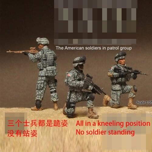 1/35 Resin Model figure GK Soldier The American soldiers in patrol group Military theme of WWII Unassembled and unpainted kit