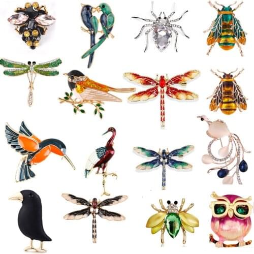 Natural Animals Jewelry Brooch Pins Bee Dragonfly Insect Parrot Bird Beetle Brooches For Women Costume Brooch Pins Gift
