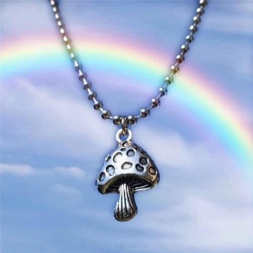 Harajuku Clavicle Chain Alloy Simple Wild Necklace Plant Mushroom Pendant Fashion Glamour Jewelry Gift