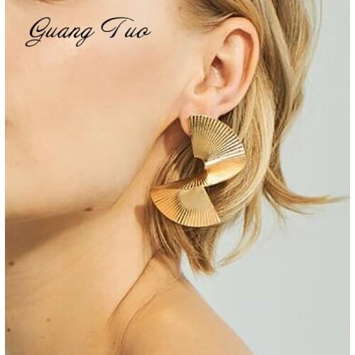 ES2165 Retro Geometric S-type Earrings Fashion Personality Irregular Fan-shaped Alloy Earrings For Women Jewelry Accessories